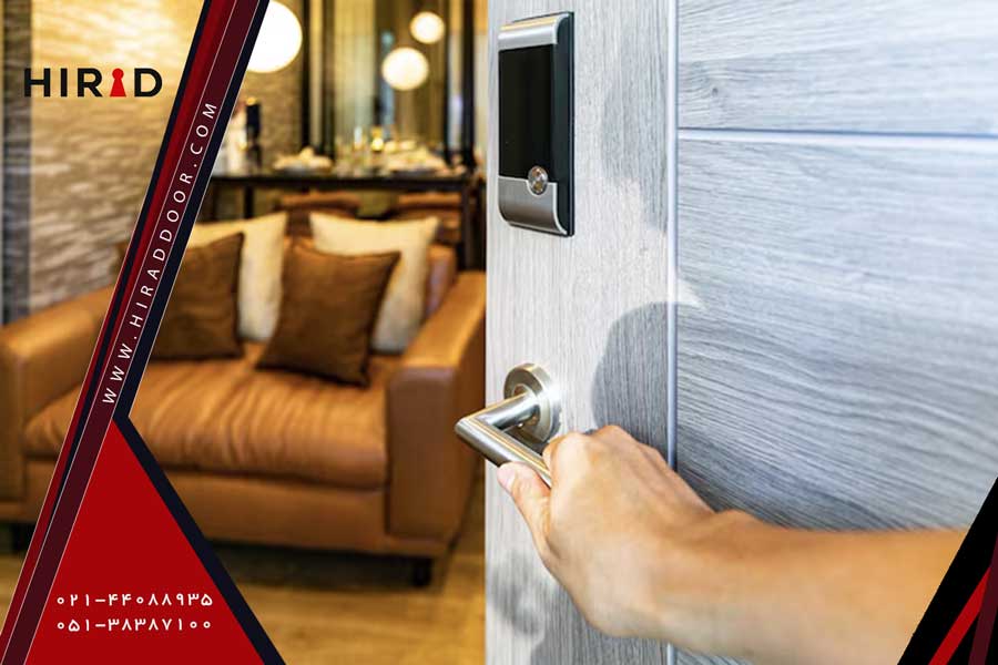 علت تاب برداشتن و صدا دادن درب‌های داخلی + راه‌حل و پیشگیری